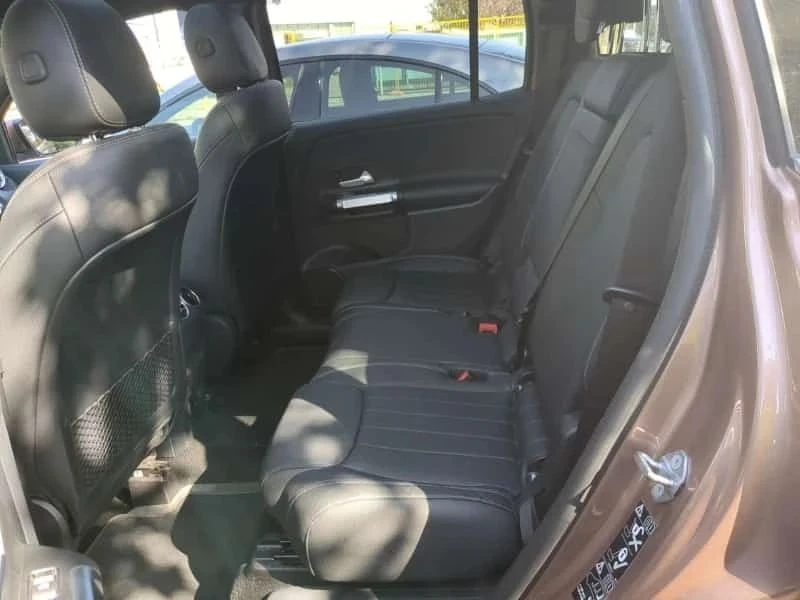 Mercedes-Benz GLB 250, снимка 13 - Автомобили и джипове - 56732241