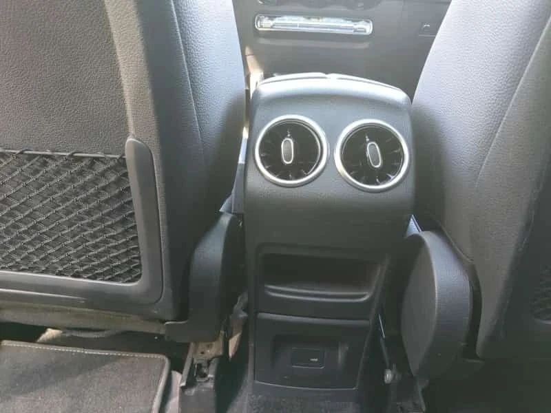 Mercedes-Benz GLB 250, снимка 10 - Автомобили и джипове - 56732241