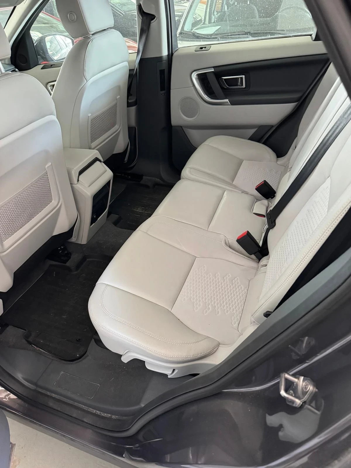Land Rover Discovery Sport 37272км* 2.0d 4x4 150hp* LED* КОЖА* NAVI* 2016г - изображение 10