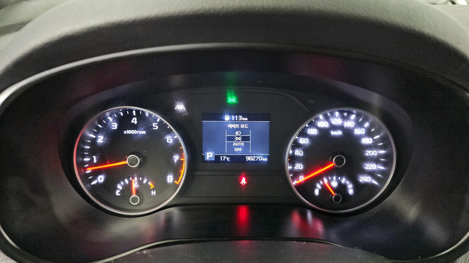 Kia Sportage 2.0 2WD NOBLESSE - изображение 8