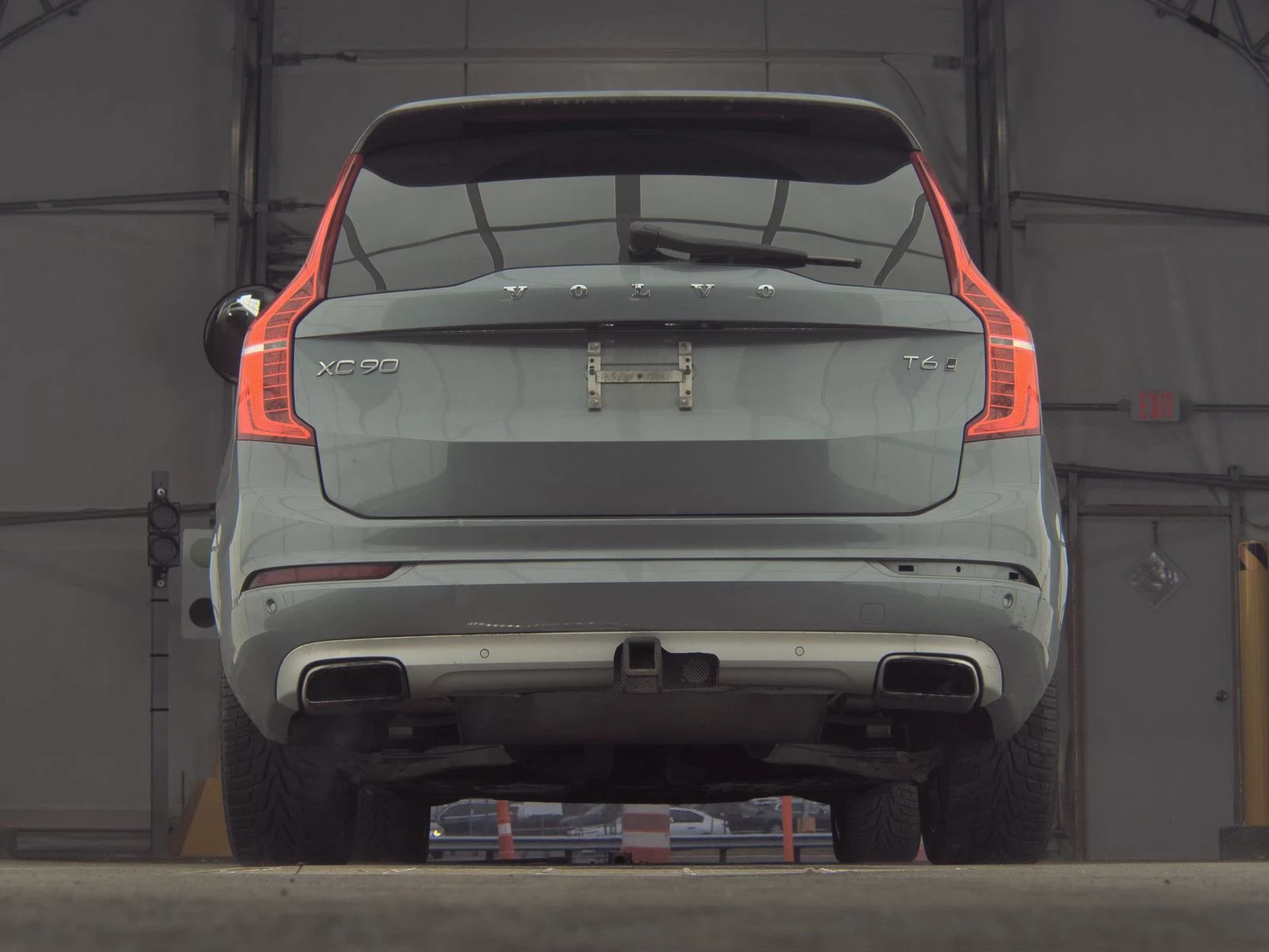 Volvo Xc90 T6* MOMENTUM* ДИГИТАЛНО* ТАБЛО* КАМЕРА* МАСАЖ* ДИС - изображение 6