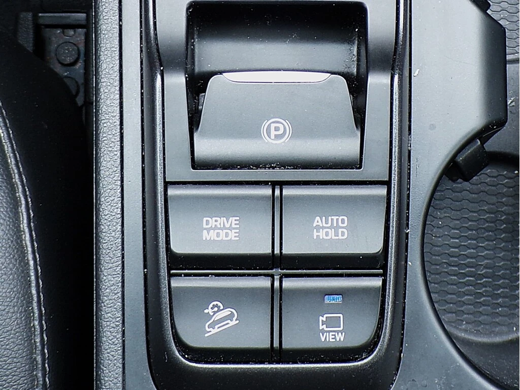 Hyundai Tucson  LUXURY | AWD | 360 CAMERA | PANO| , снимка 16 - Автомобили и джипове - 53813267