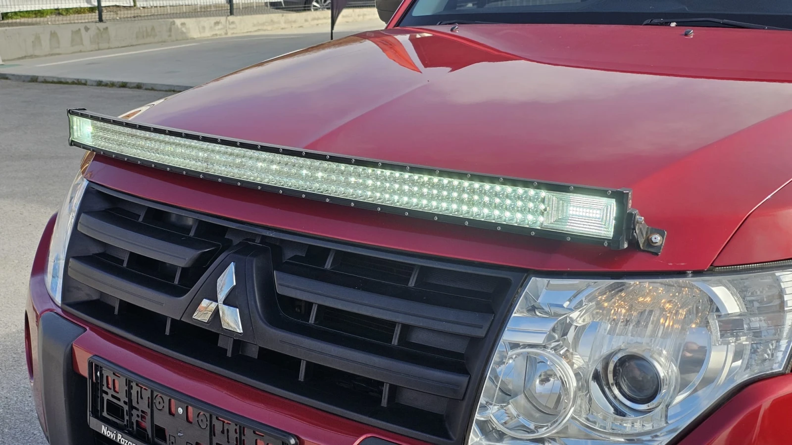 Mitsubishi Pajero 3.2Di-D 4x4 CH-OFFROAD-ИСТОРИЯ-ТОП СЪСТ.-ЛИЗИНГ, снимка 17 - Автомобили и джипове - 54228623