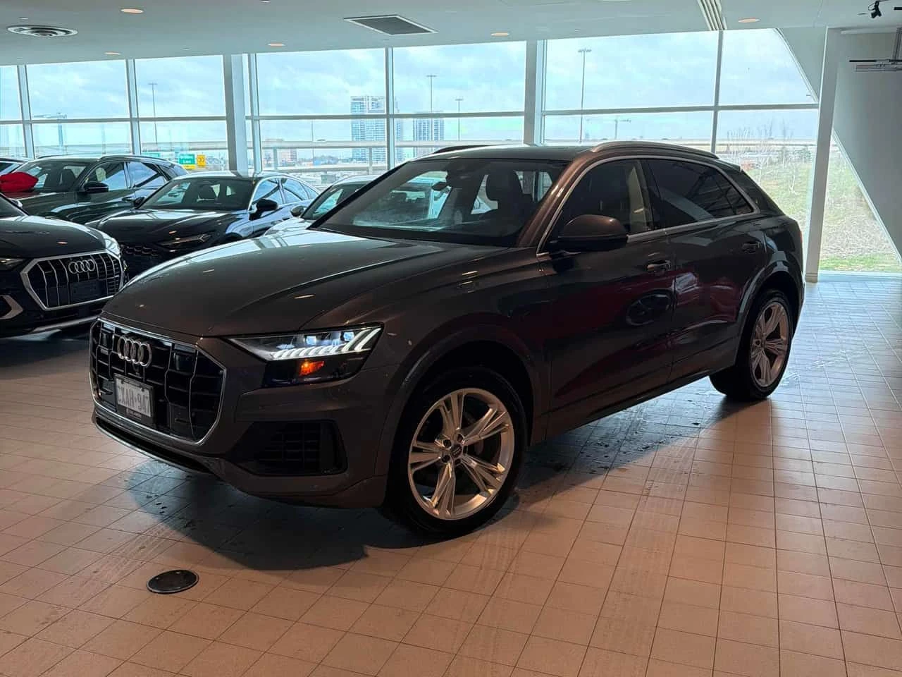 Audi Q8 Technik/ОБДУХВАНЕ/ПАНОРАМА/ДИСТРОНИК/360/OT AUDI