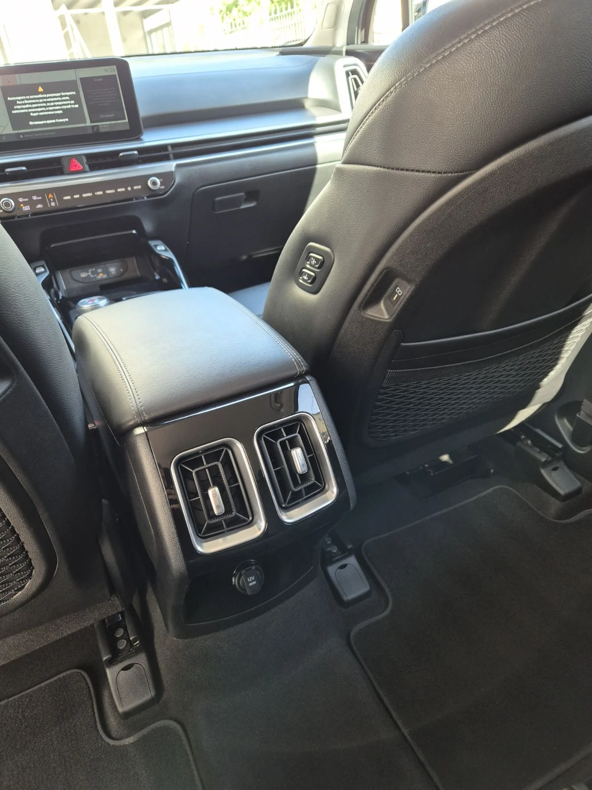 Kia Sorento, снимка 9 - Автомобили и джипове - 54354071