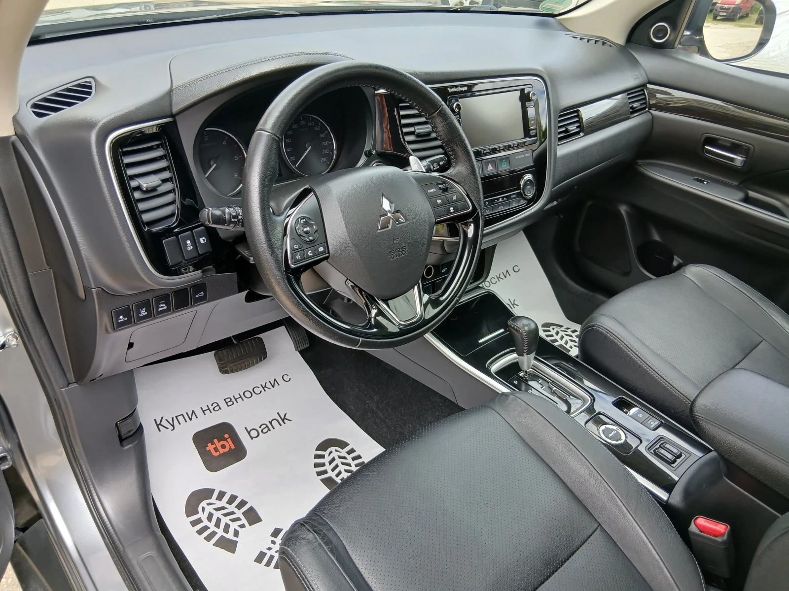Mitsubishi Outlander 2.2DI-D 4WD AVTOMAT/KAMERA/NAVI EURO 6, снимка 9 - Автомобили и джипове - 54694589