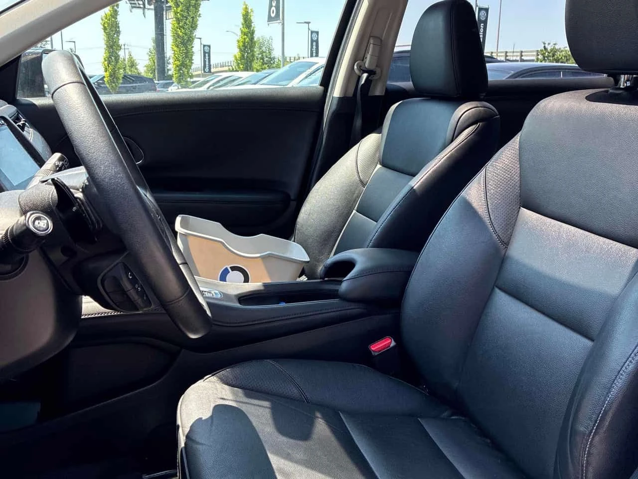 Honda Hr-v * EX L * АВТОКРЕДИТ БЕЗ ПЪРВОНАЧАЛНА ВНОСКА* , снимка 12 - Автомобили и джипове - 55140985
