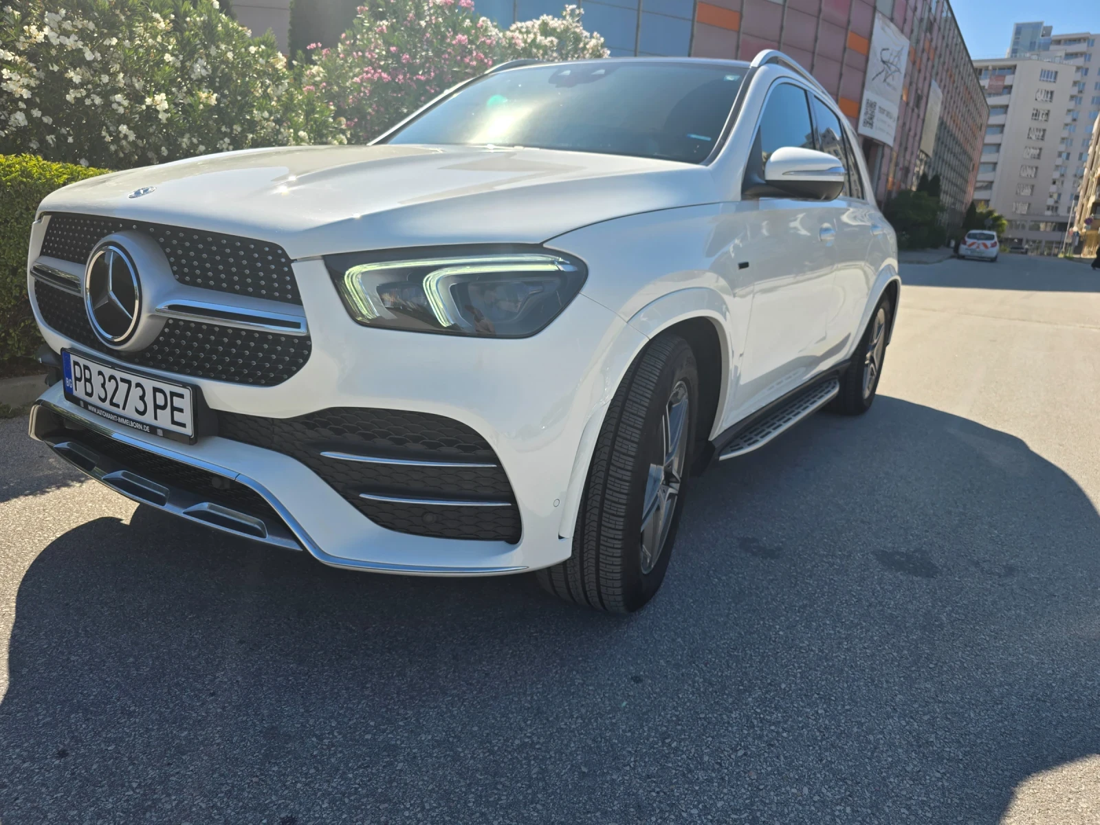 Mercedes-Benz GLE 350  350е  Plugin hybrid+ AMG+ PANO+ HEADUP+ BURM+ 360, снимка 3 - Автомобили и джипове - 55247233