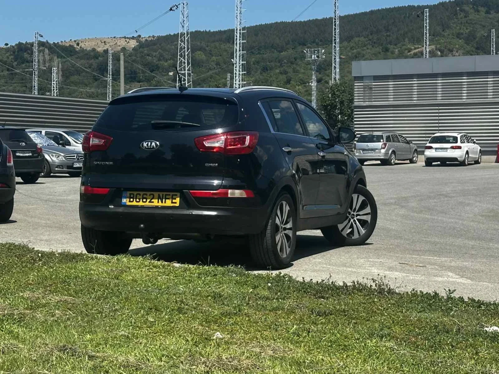 Kia Sportage 2.0 Crdi 4x4, снимка 2 - Автомобили и джипове - 55565786