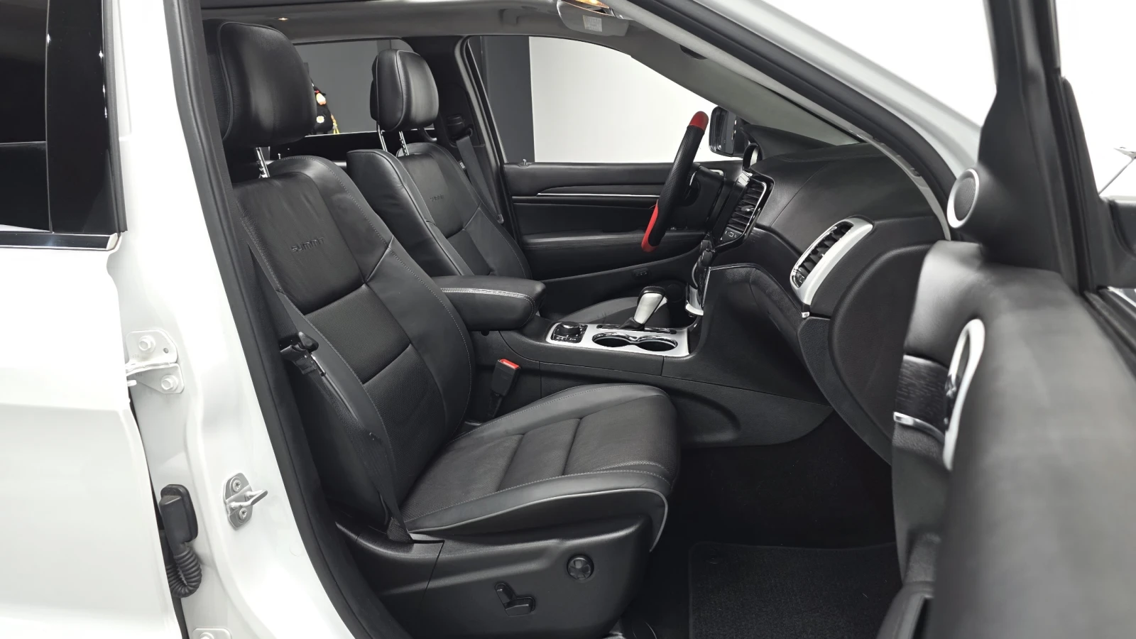 Jeep Cherokee 3.6* BLIND SPOT* ЕЛ. БАГАЖНИК* ЛЮК* КРАЙНА ЦЕНА, снимка 11 - Автомобили и джипове - 55594874