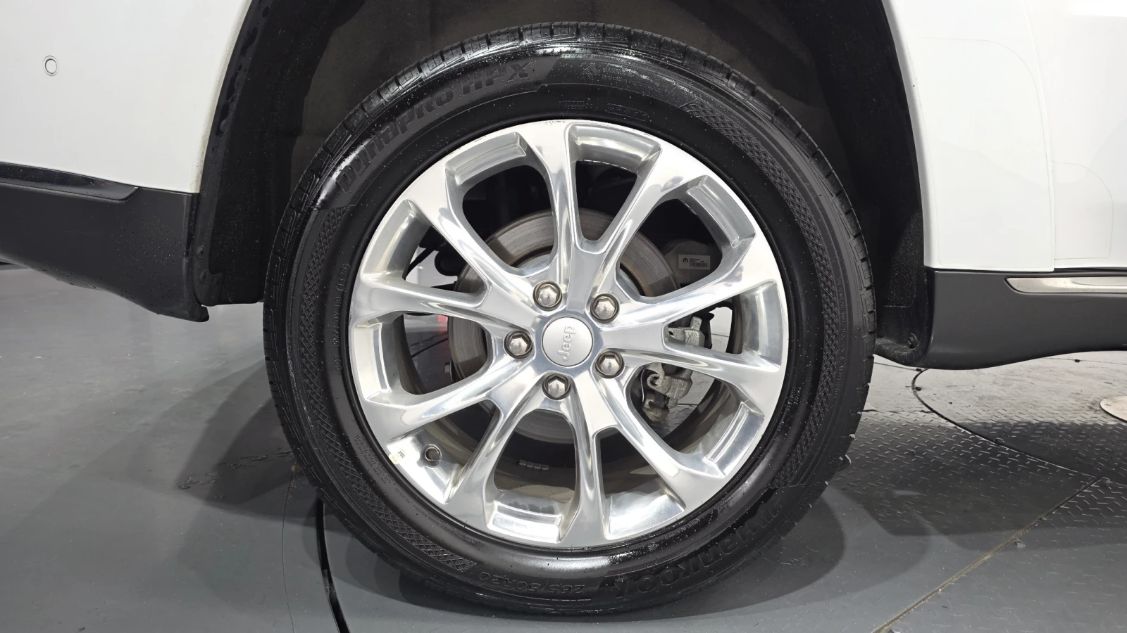Jeep Cherokee 3.6* BLIND SPOT* ЕЛ. БАГАЖНИК* ЛЮК* КРАЙНА ЦЕНА, снимка 5 - Автомобили и джипове - 55594874