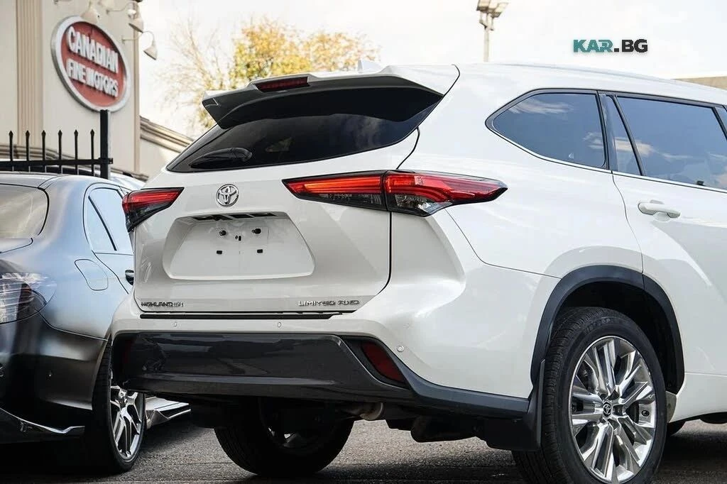 Toyota Highlander, снимка 8 - Автомобили и джипове - 56713217
