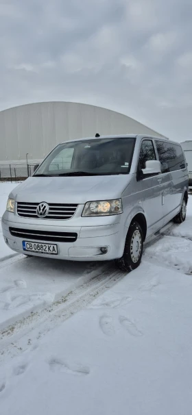 VW Caravelle 2.5 - изображение 1