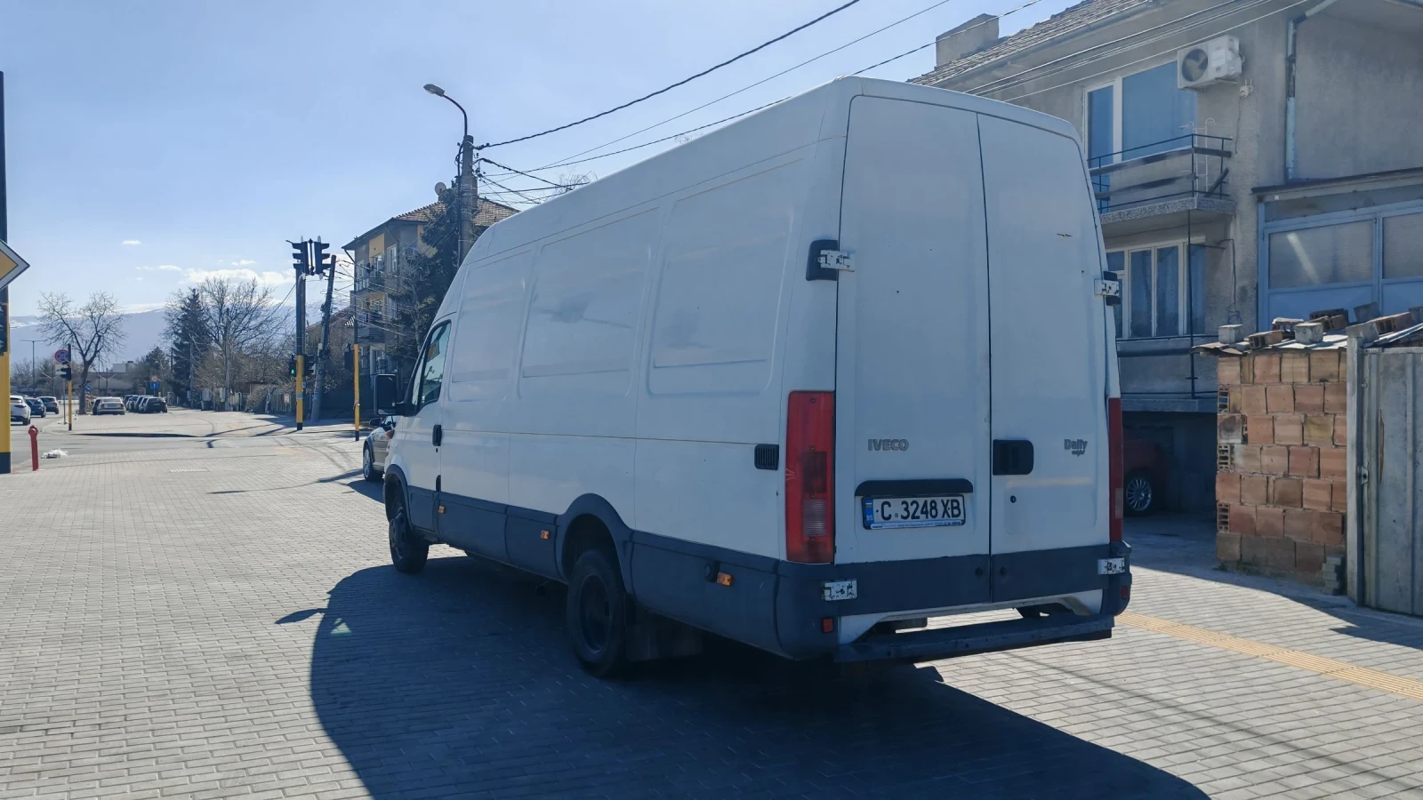 Iveco Daily, снимка 3 - Бусове и автобуси - 53839216