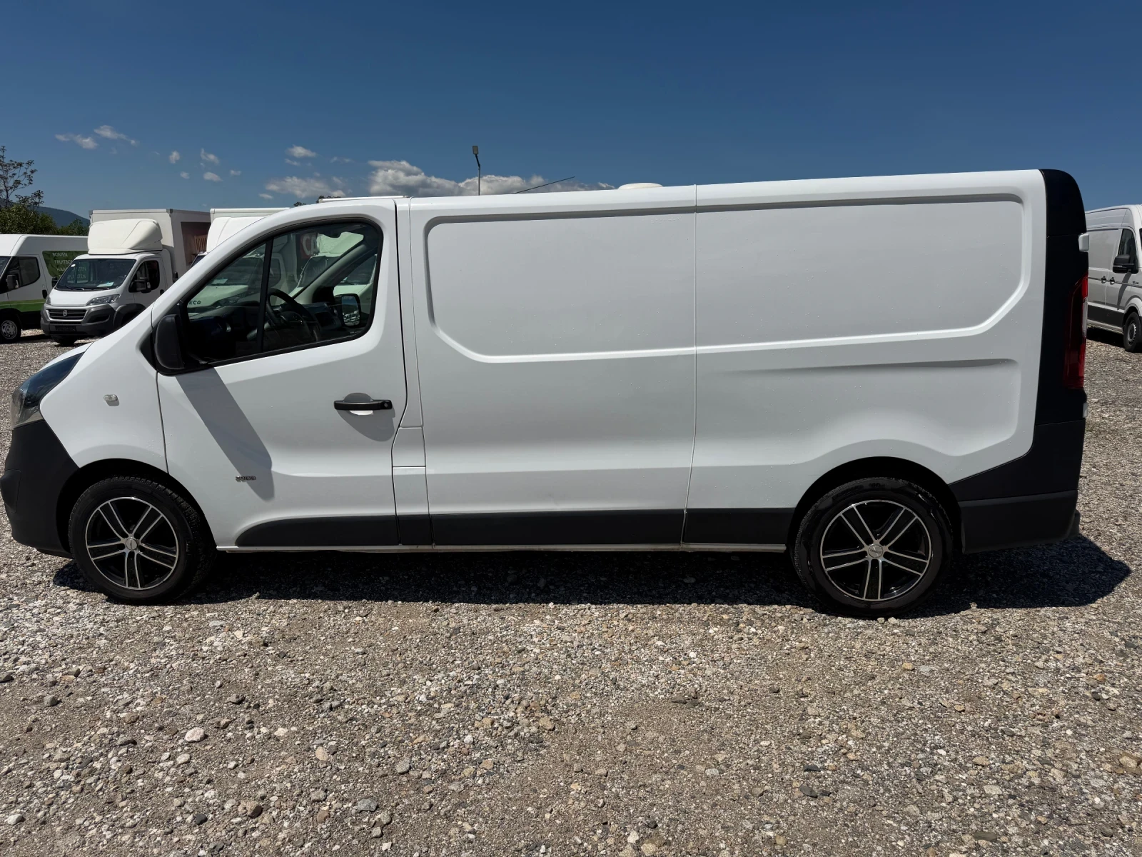 Opel Vivaro TOП!LONG!250XKM!KLIMA!СЕРВИЗЕН!, снимка 7 - Бусове и автобуси - 54367477