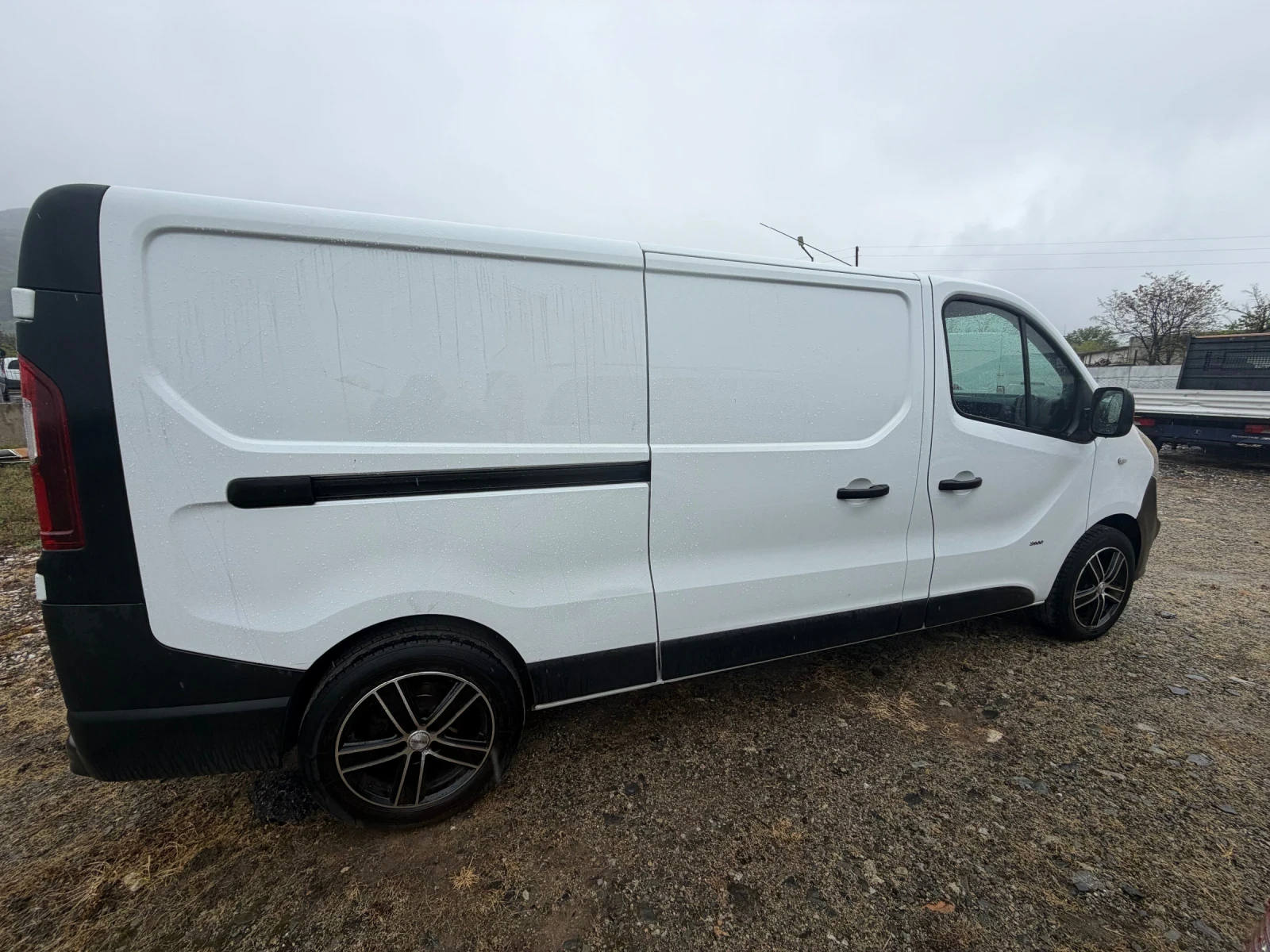 Opel Vivaro TOП!LONG!250XKM!KLIMA!СЕРВИЗЕН!, снимка 4 - Бусове и автобуси - 54367477