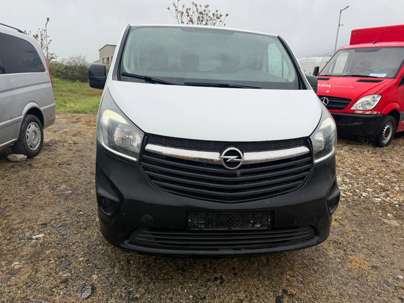 Opel Vivaro TOП!LONG!250XKM!KLIMA!СЕРВИЗЕН!, снимка 2 - Бусове и автобуси - 54367477