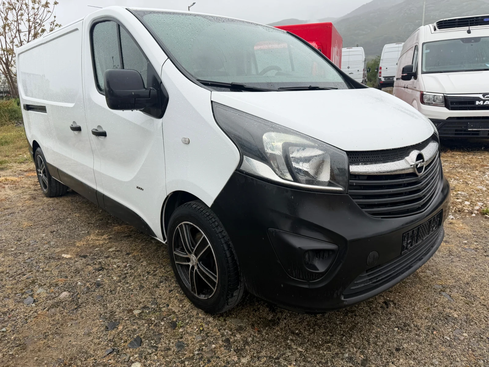 Opel Vivaro TOП!LONG!250XKM!KLIMA!СЕРВИЗЕН!, снимка 3 - Бусове и автобуси - 54367477
