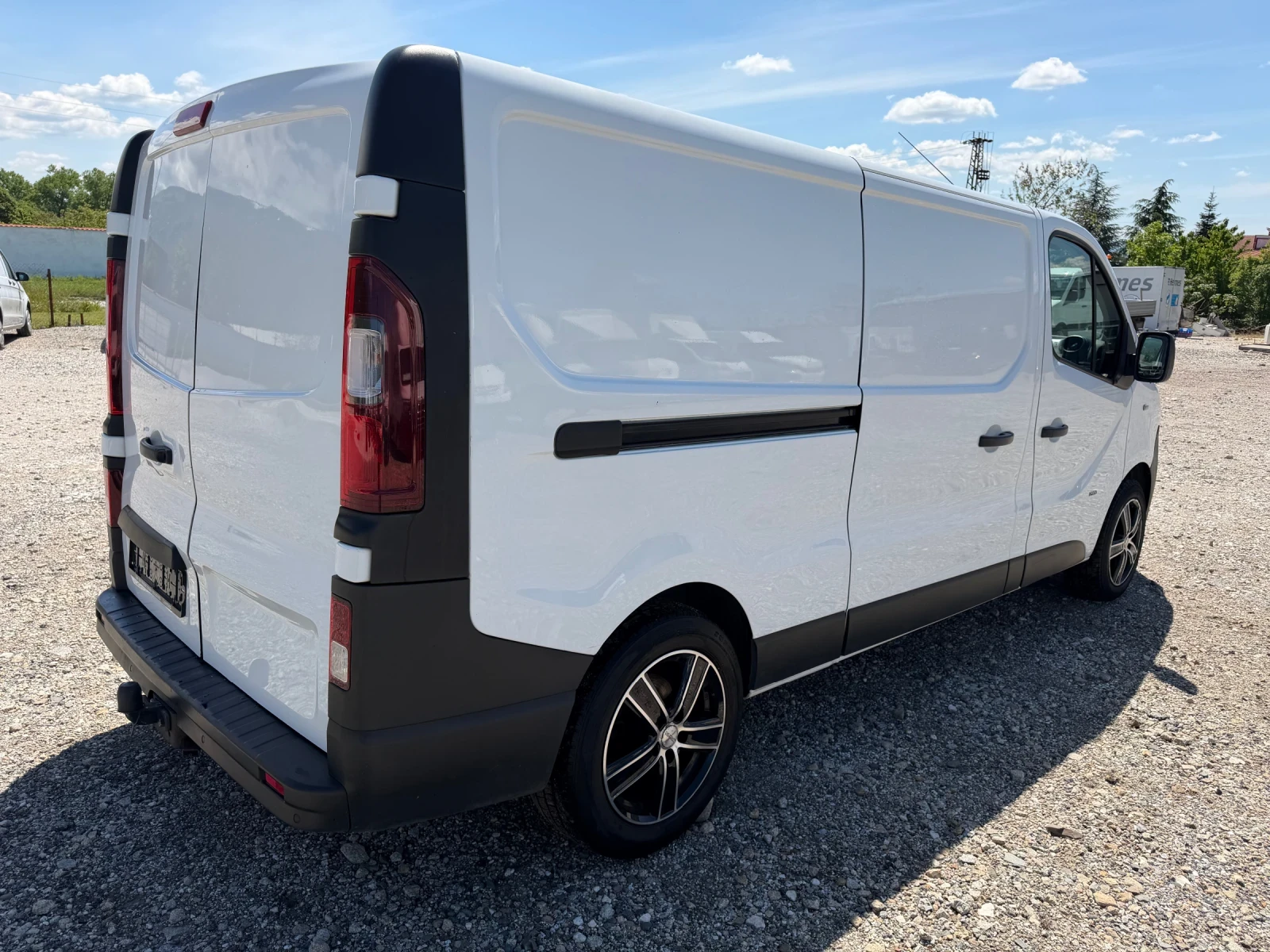 Opel Vivaro TOП!LONG!250XKM!KLIMA!СЕРВИЗЕН!, снимка 5 - Бусове и автобуси - 54367477