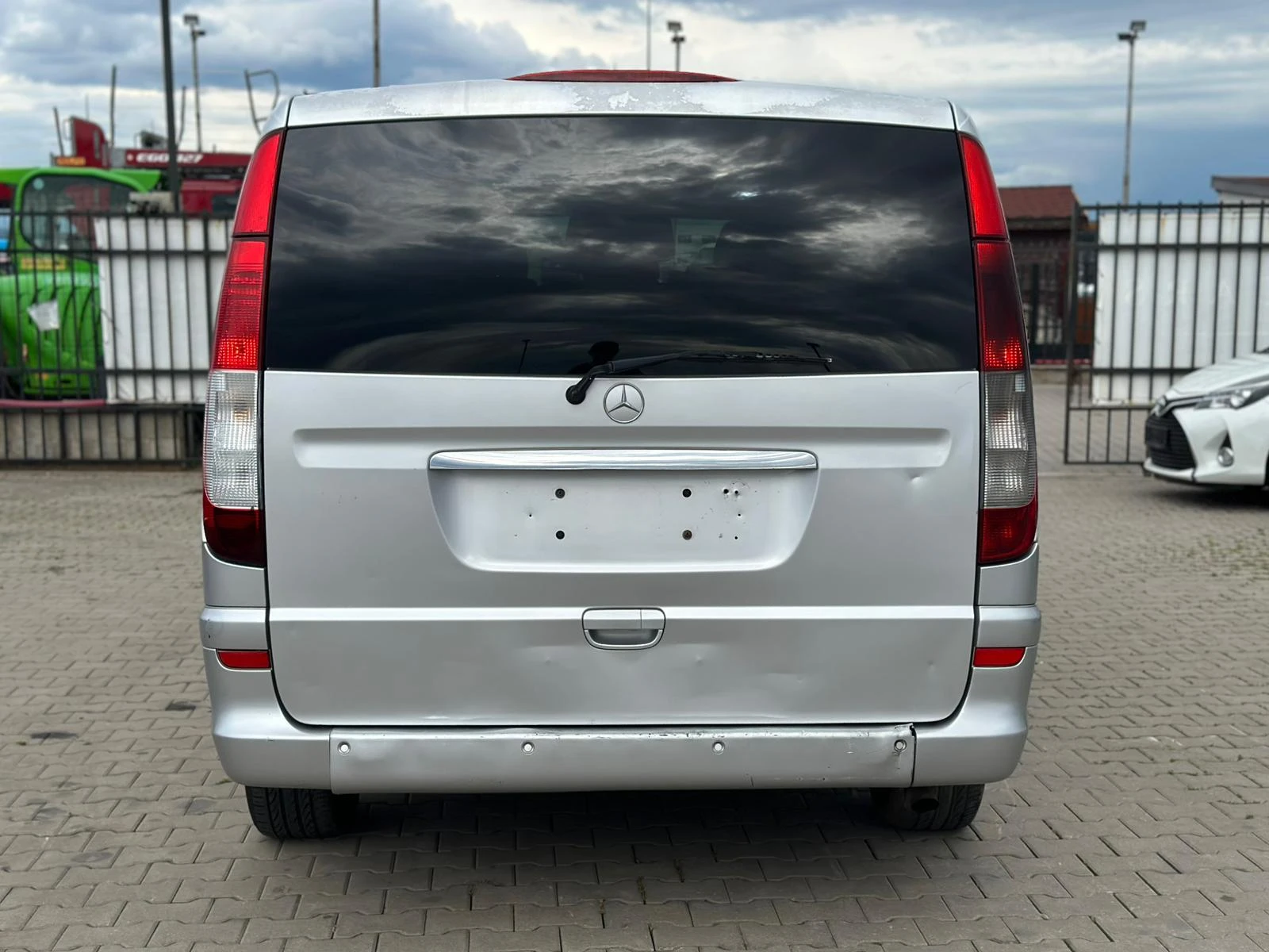 Mercedes-Benz Vito / 2.2 CDI / 8+ 1 / 150 HP /, снимка 4 - Бусове и автобуси - 54609129