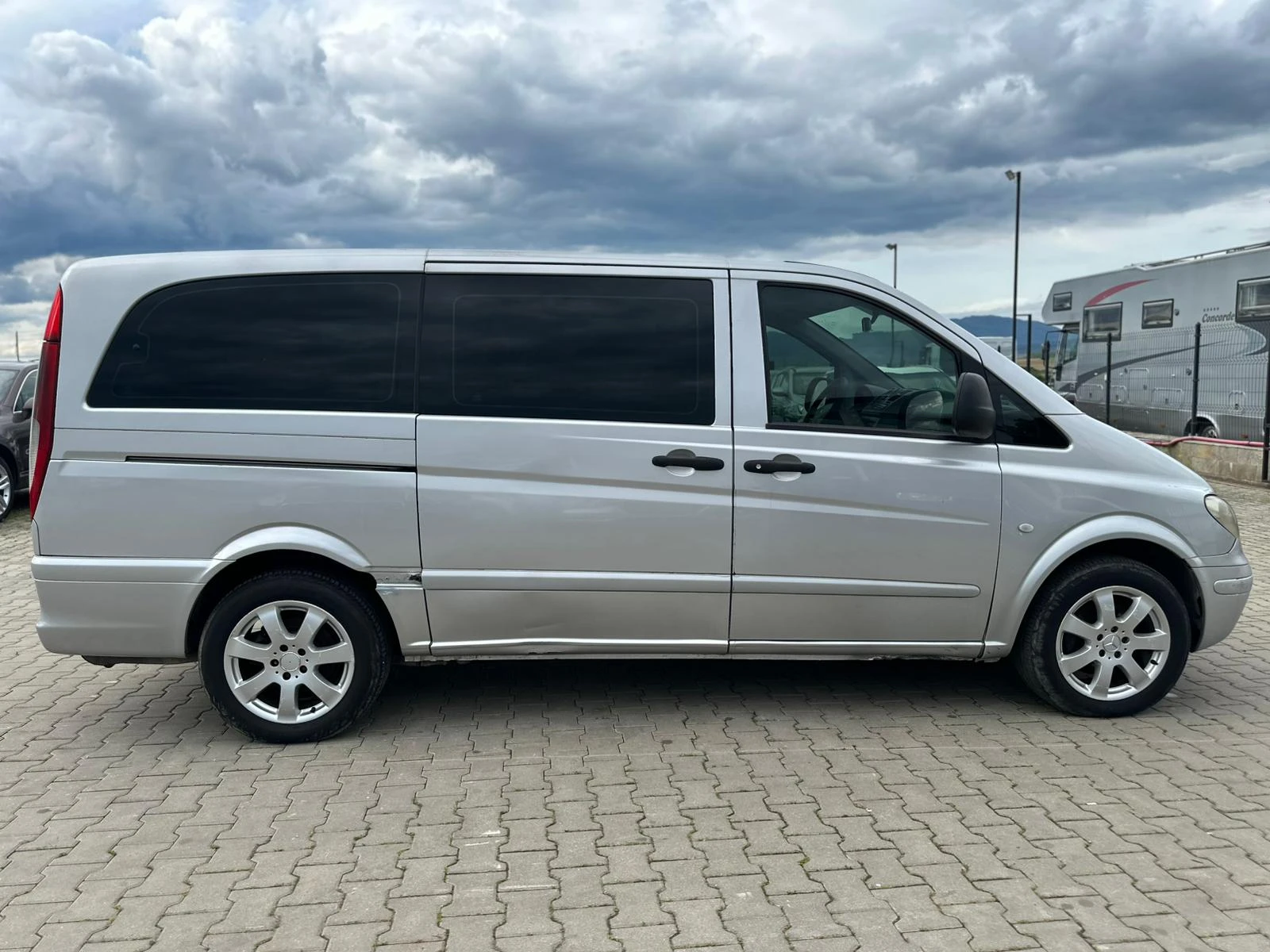 Mercedes-Benz Vito / 2.2 CDI / 8+ 1 / 150 HP /, снимка 6 - Бусове и автобуси - 54609129