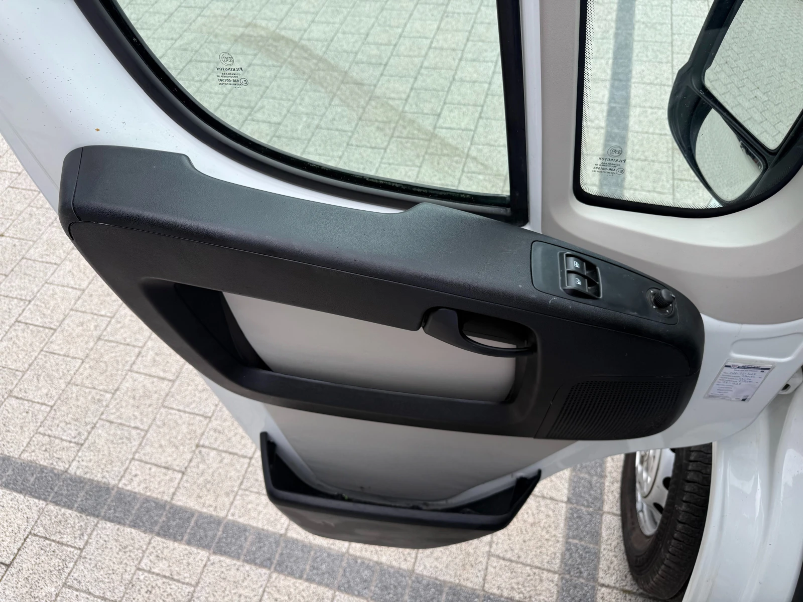Peugeot Boxer 2.2HDI Климатик 2.80м. Euro 5 , снимка 15 - Бусове и автобуси - 54868874