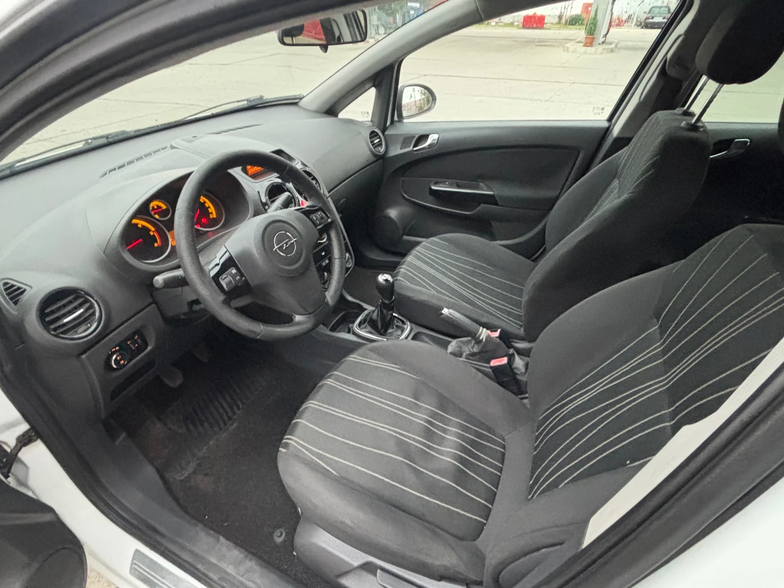 Opel Midi Corsa 1.3 d, снимка 9 - Бусове и автобуси - 56217219
