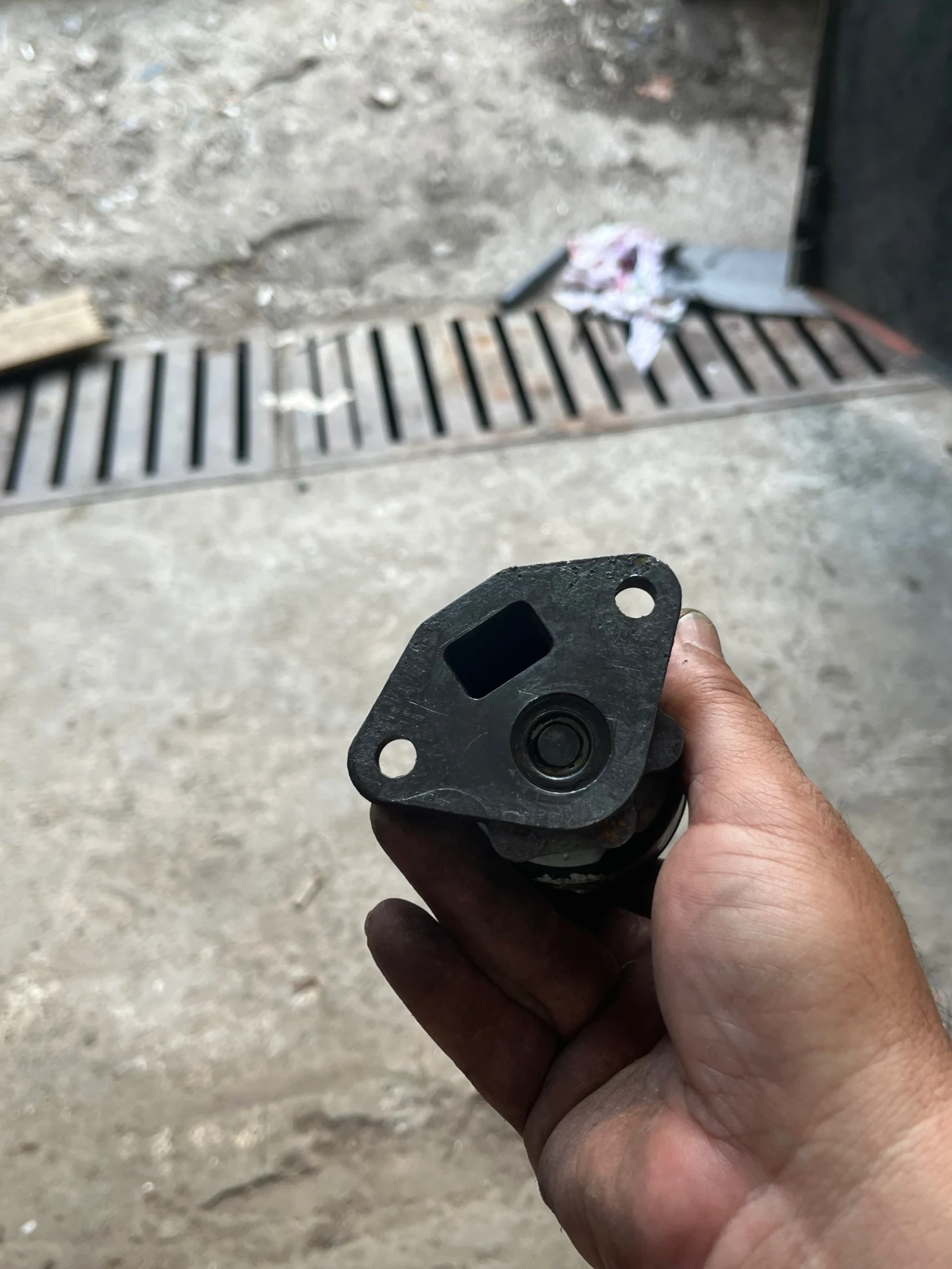     2004  | Mobile.bg   2