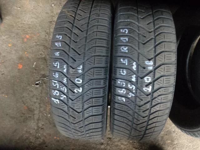 Гуми Зимни 185/65R15, снимка 1 - Гуми и джанти - 20302634