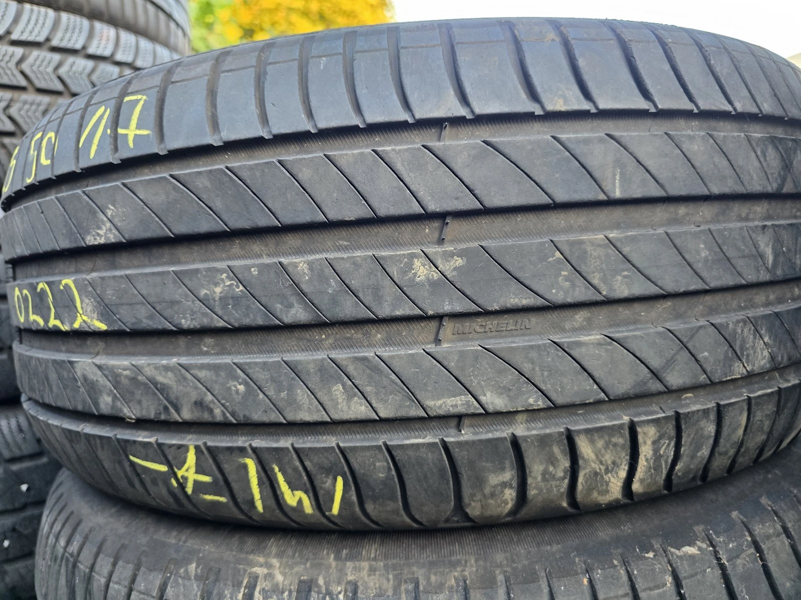 Гуми Летни 225/50R17