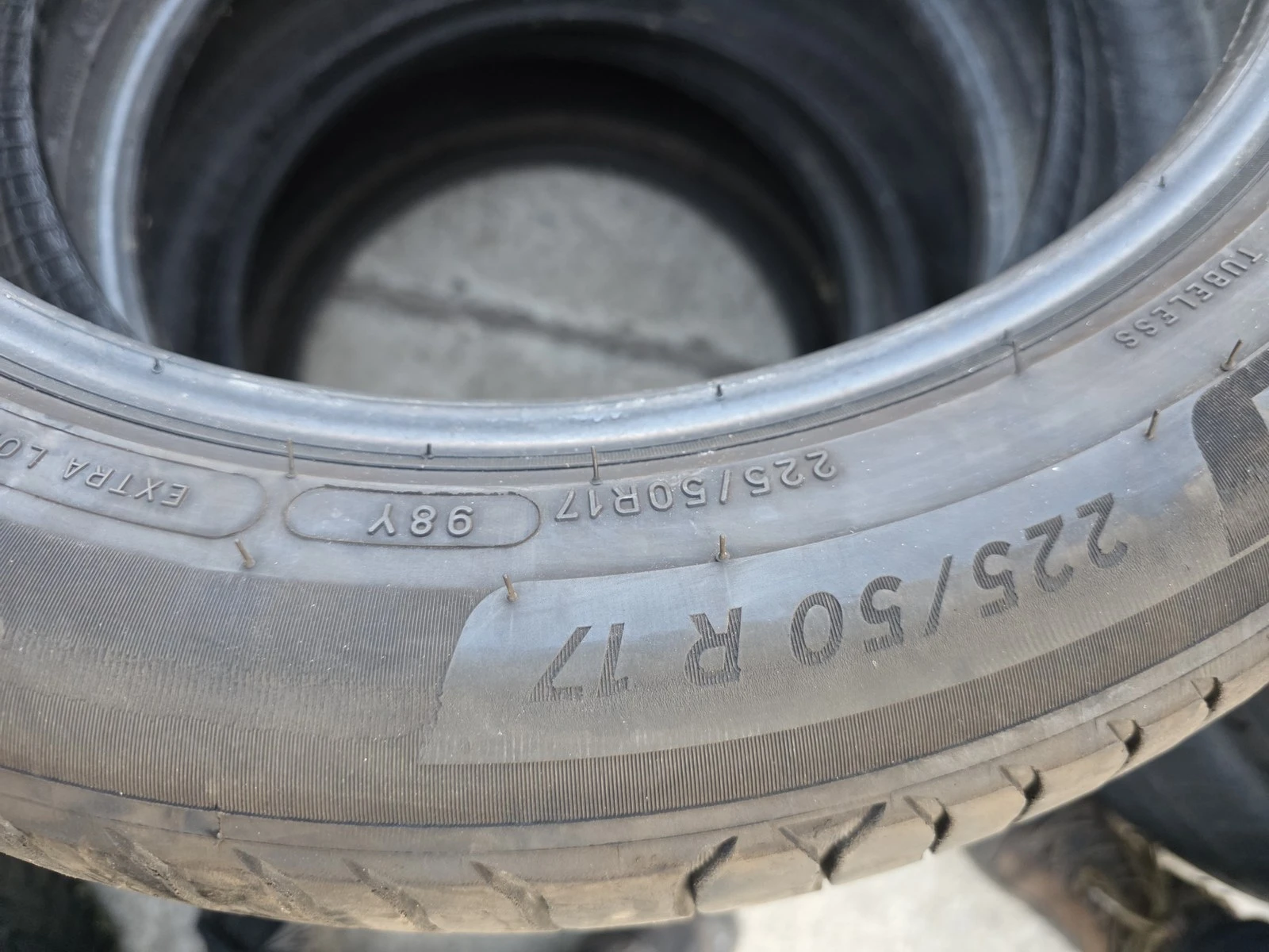 Гуми Летни 225/50R17, снимка 8 - Гуми и джанти - 56664438