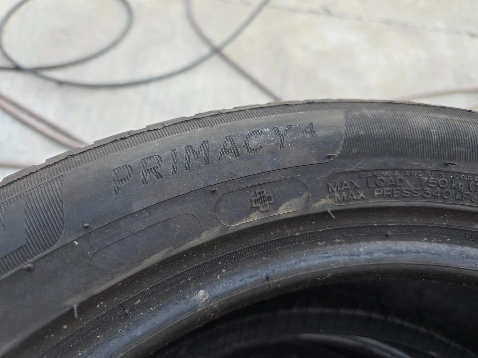 Гуми Летни 225/50R17, снимка 6 - Гуми и джанти - 56664438
