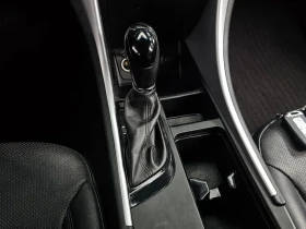 Hyundai Sonata Hybrid 2.0 Premium, снимка 9