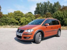 Обява за продажба на VW Touran Cross, 1.9 TDI ~15 000 лв. - изображение 1