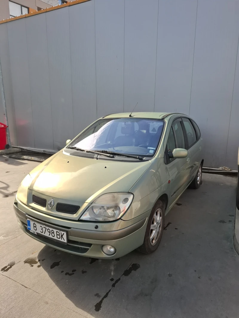 Renault Scenic, снимка 1 - Автомобили и джипове - 47547673