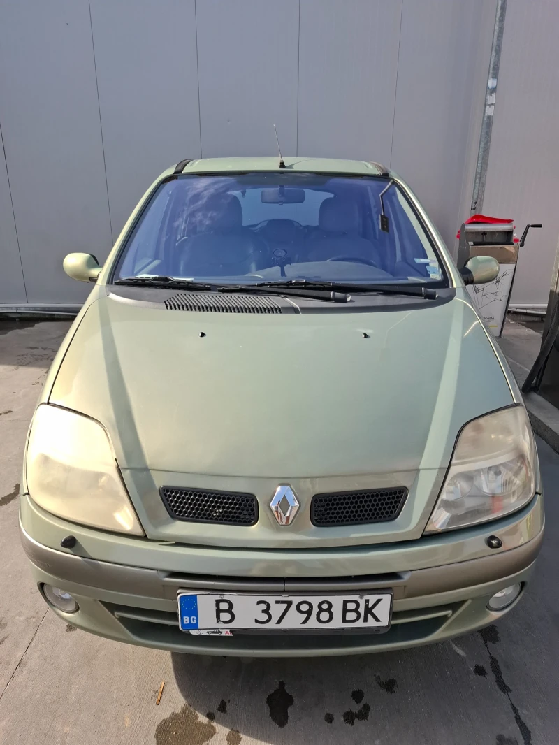 Renault Scenic, снимка 3 - Автомобили и джипове - 47547673