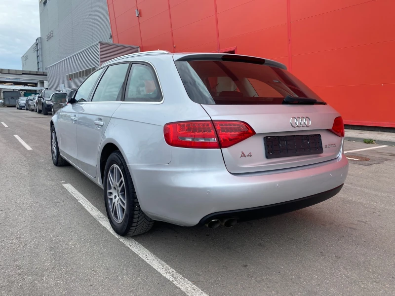 Audi A4 2.0 TDI LED , снимка 7 - Автомобили и джипове - 47577849