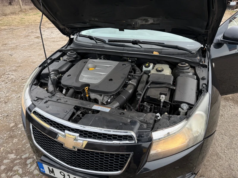 Chevrolet Cruze, снимка 5 - Автомобили и джипове - 48954127