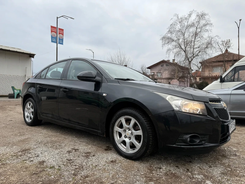 Chevrolet Cruze, снимка 3 - Автомобили и джипове - 48954127