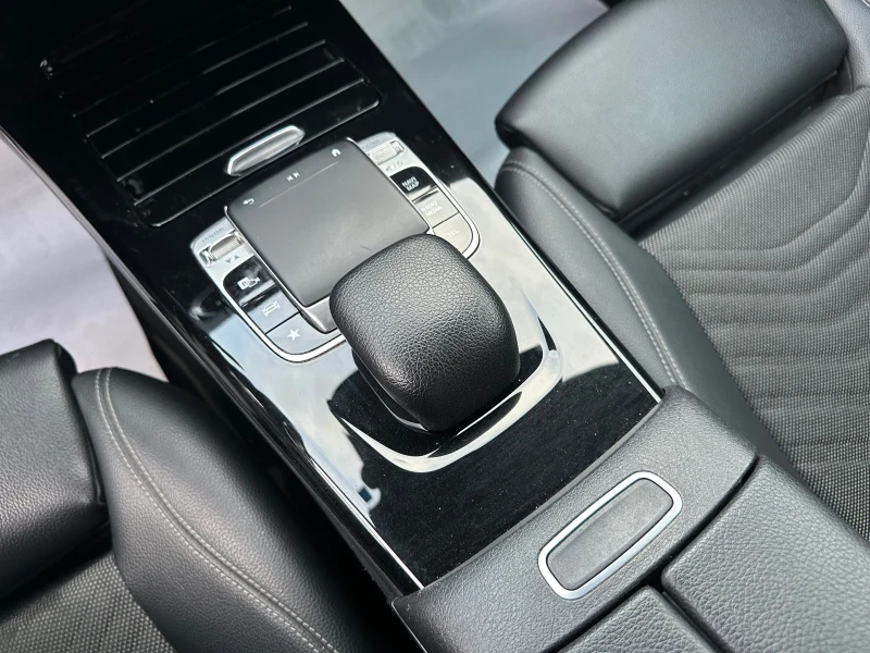 Mercedes-Benz A 180 d Distronik Parktronik Led Digital Реал.КМ Сер.Ист, снимка 12 - Автомобили и джипове - 51609163