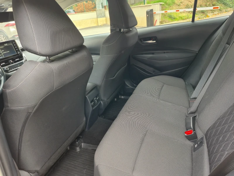 Toyota Corolla, снимка 9 - Автомобили и джипове - 52382794