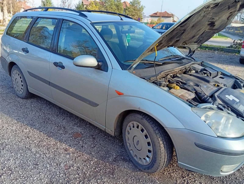 Ford Focus 1.8 TDCI, снимка 5 - Автомобили и джипове - 52532775