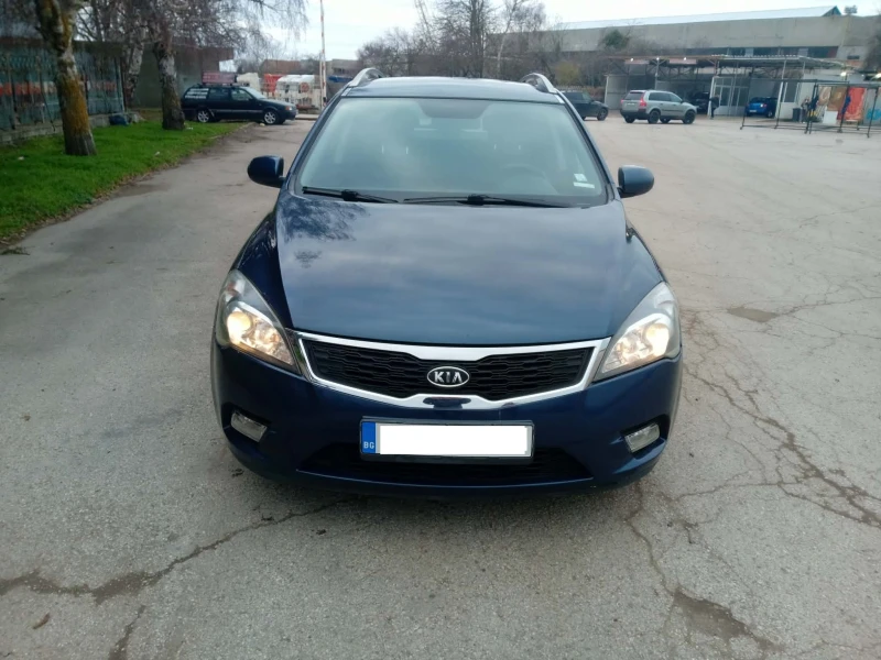 Kia Ceed, снимка 3 - Автомобили и джипове - 52776189