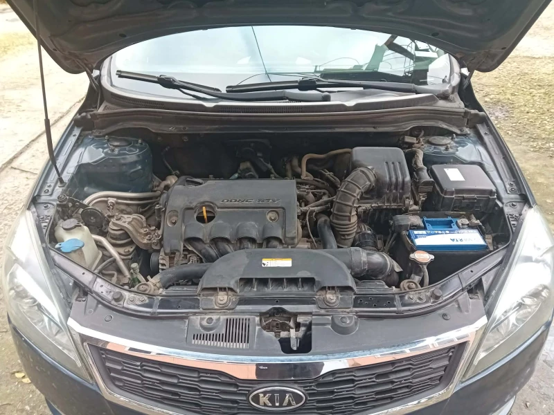 Kia Ceed, снимка 7 - Автомобили и джипове - 52776189