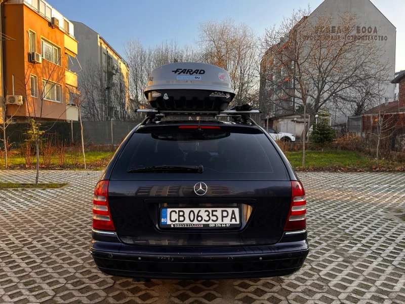 Mercedes-Benz C 320 CDI, снимка 5 - Автомобили и джипове - 52849358
