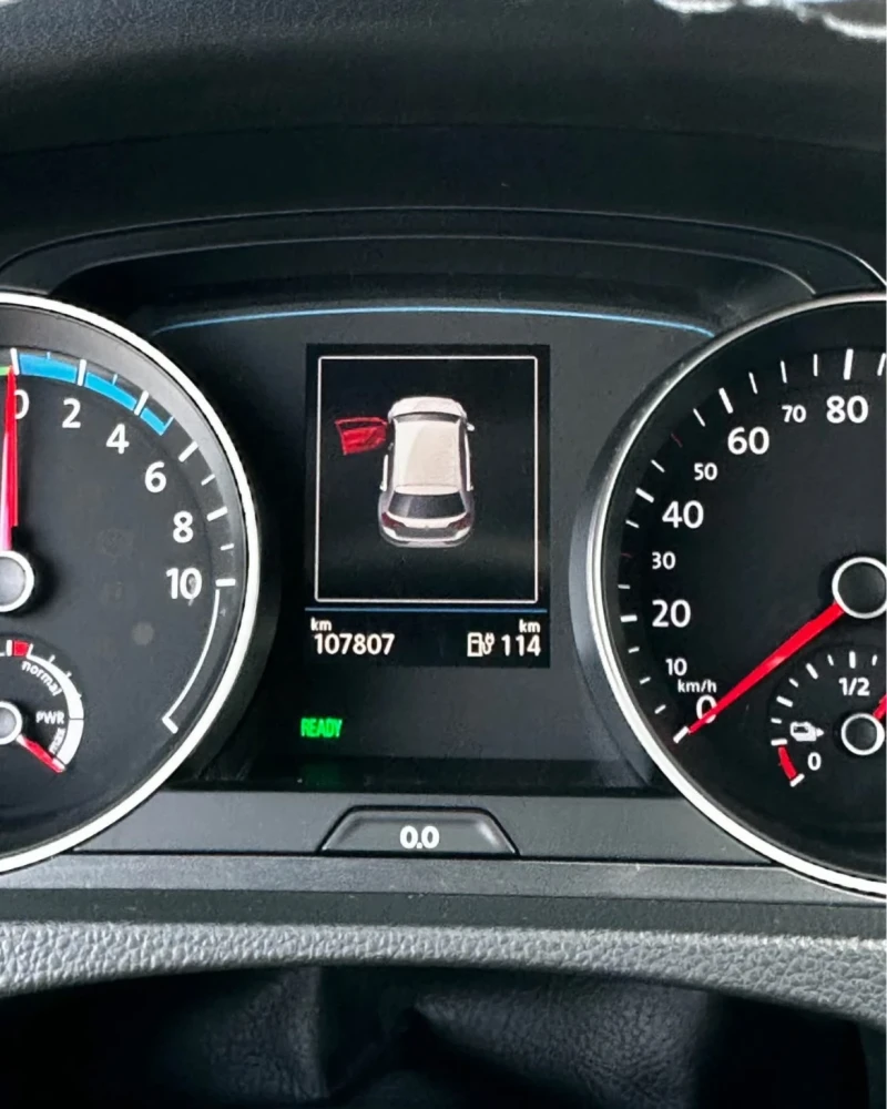 VW Golf E * * ПОДГРЕВ * * КОЖА * * CARFAX * * АВТО КРЕДИТ , снимка 8 - Автомобили и джипове - 52854162