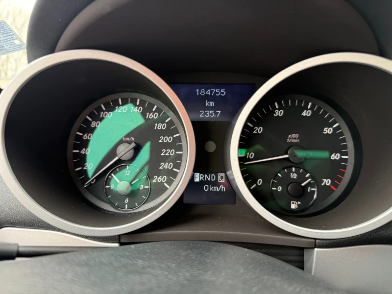 Mercedes-Benz SLK 350 AMG, снимка 13 - Автомобили и джипове - 53479889