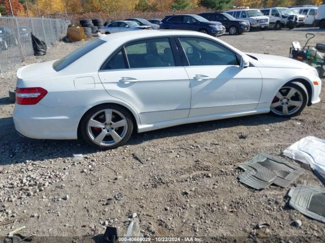 Mercedes-Benz E 350  4MATIC, снимка 3 - Автомобили и джипове - 48267076