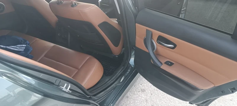 BMW 325 * ДИСТРОНИК* * X-Drive* 218hp* Фейс* , снимка 5 - Автомобили и джипове - 54495488