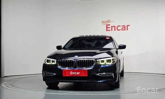 BMW 520 520i Luxury | HUD | Adaptive Cruise | Memory, снимка 3 - Автомобили и джипове - 55563056